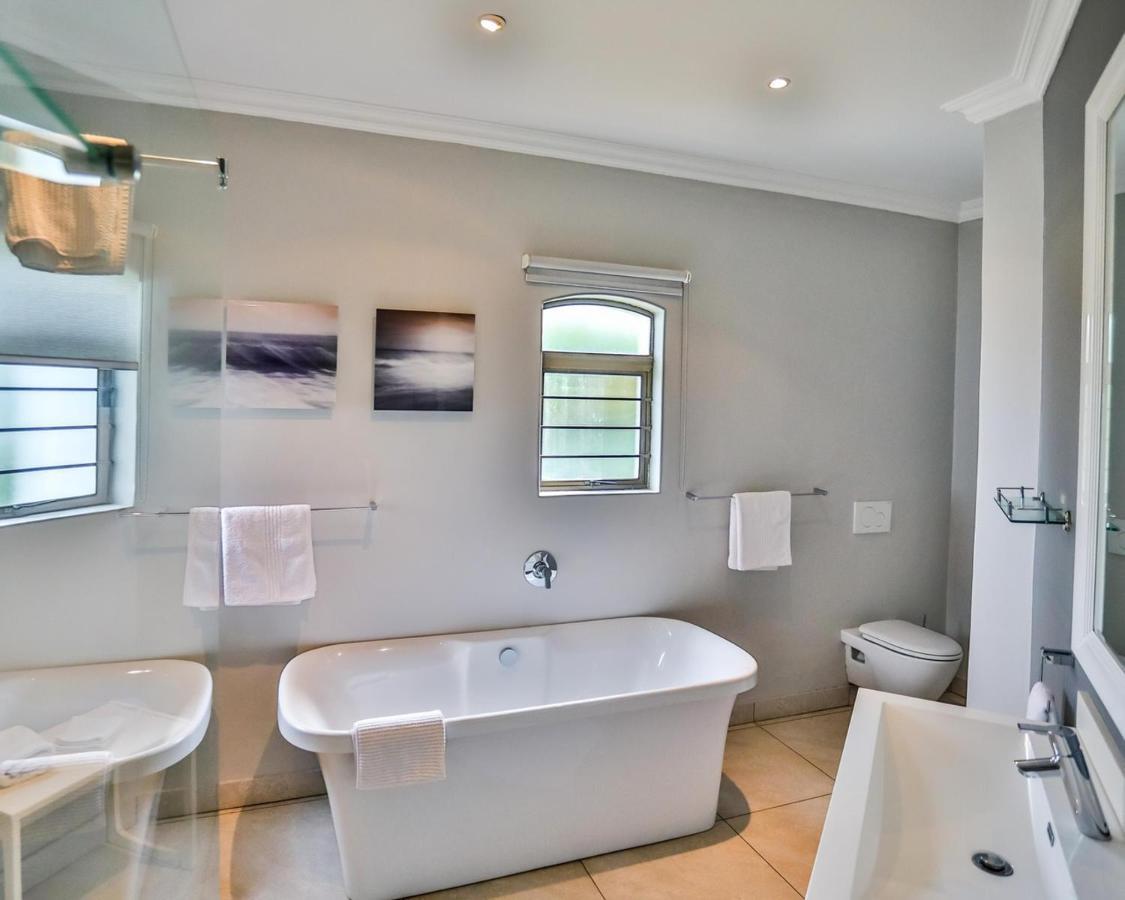 Lalaria Ocean Villa Dolphin Coast Екстер'єр фото